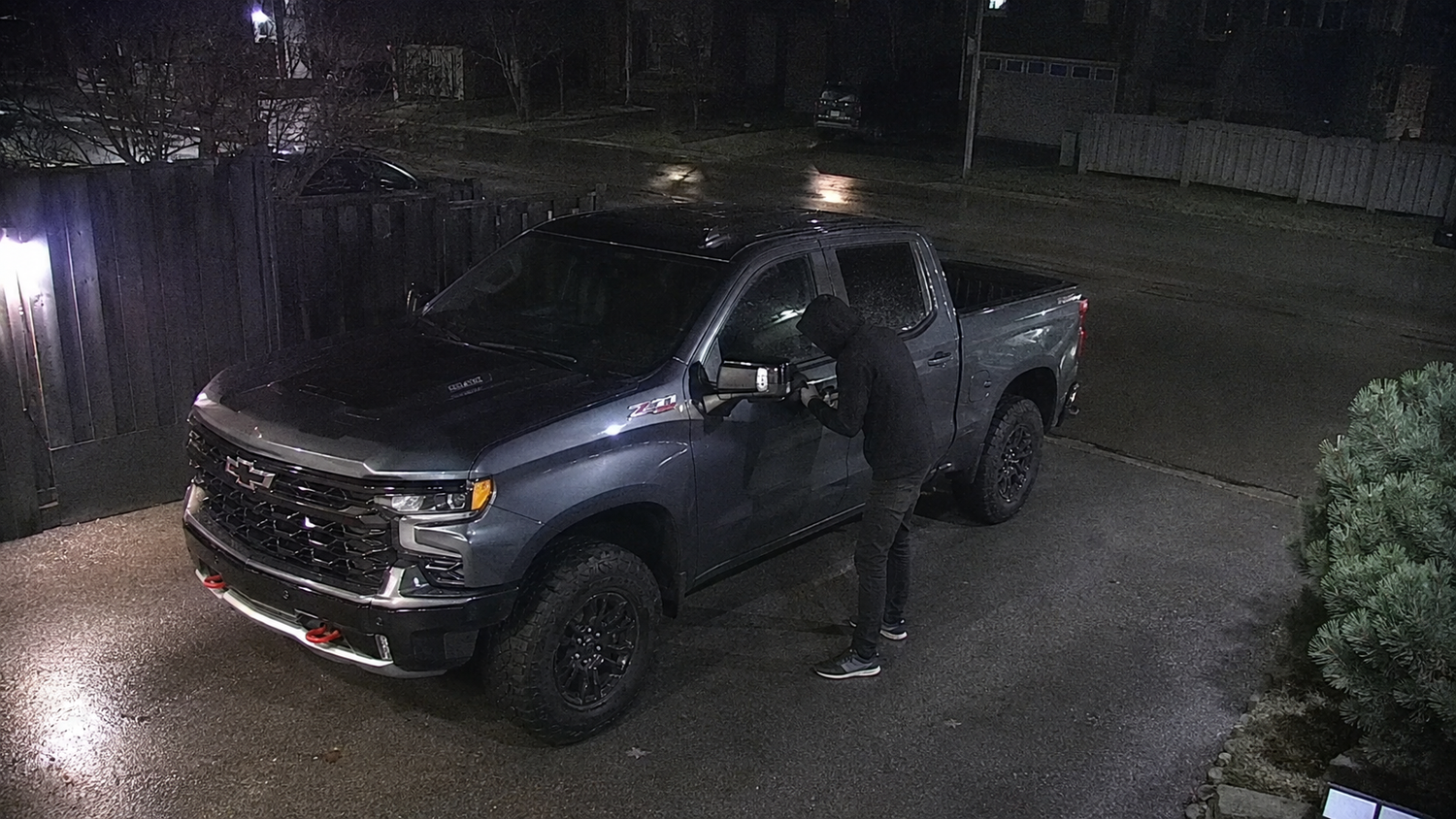 Chevrolet Silverado 1500 Theft Canada